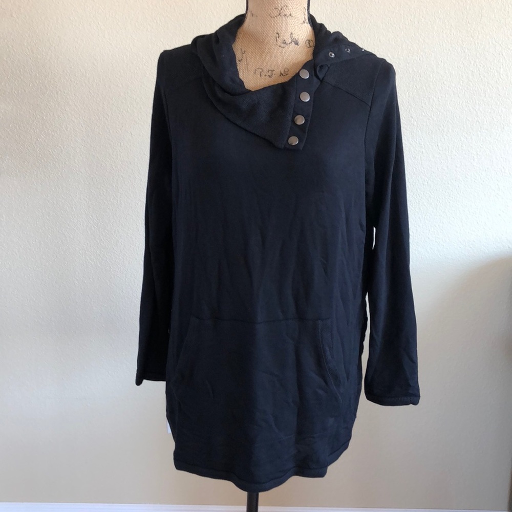 Long sleeve cowl neck sweater.